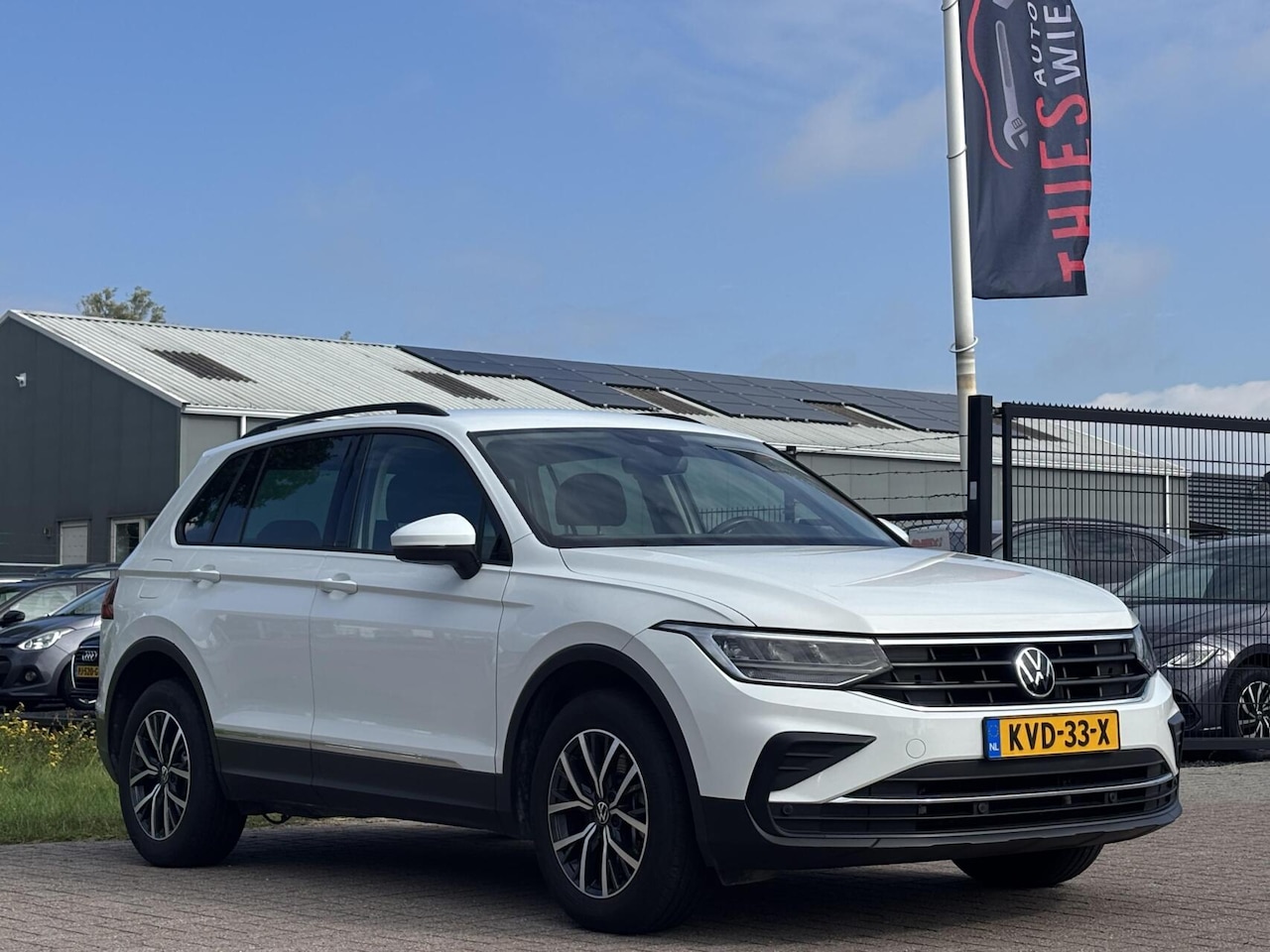 Volkswagen Tiguan - 1.4 TSI eHybrid Life acc digitale dash - AutoWereld.nl