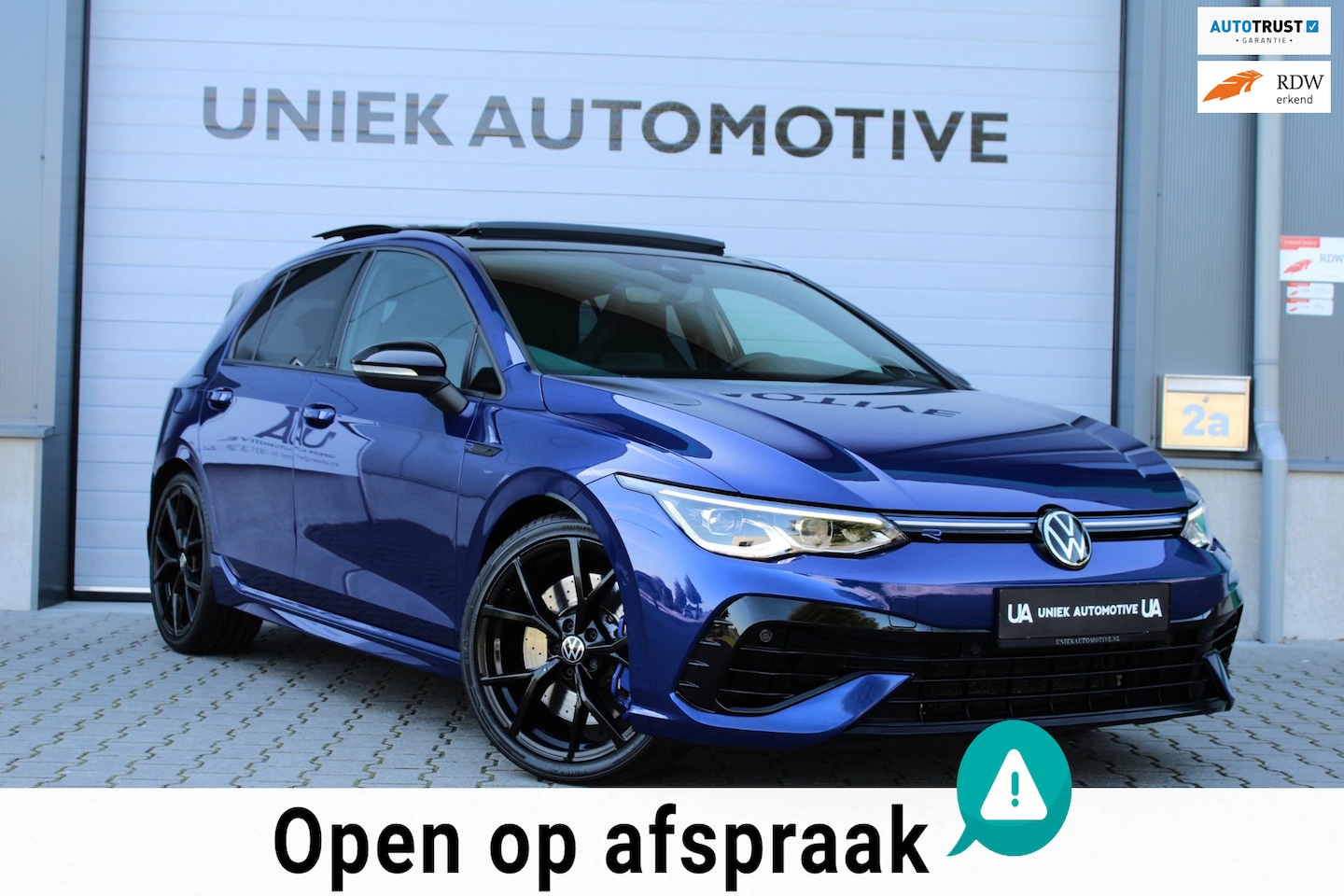 Volkswagen Golf - 2.0 TSI R 4M R20 PERFORMANCE | 20 JAHRE | AKRAPOVIC | LEDER | PANO | H&K | CAMERA | ACC | - AutoWereld.nl