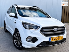 Ford Kuga - 1.5 EcoBoost ST Line 4WD 182PK CAMERA/AUTOMAAT/1900 kg trekken