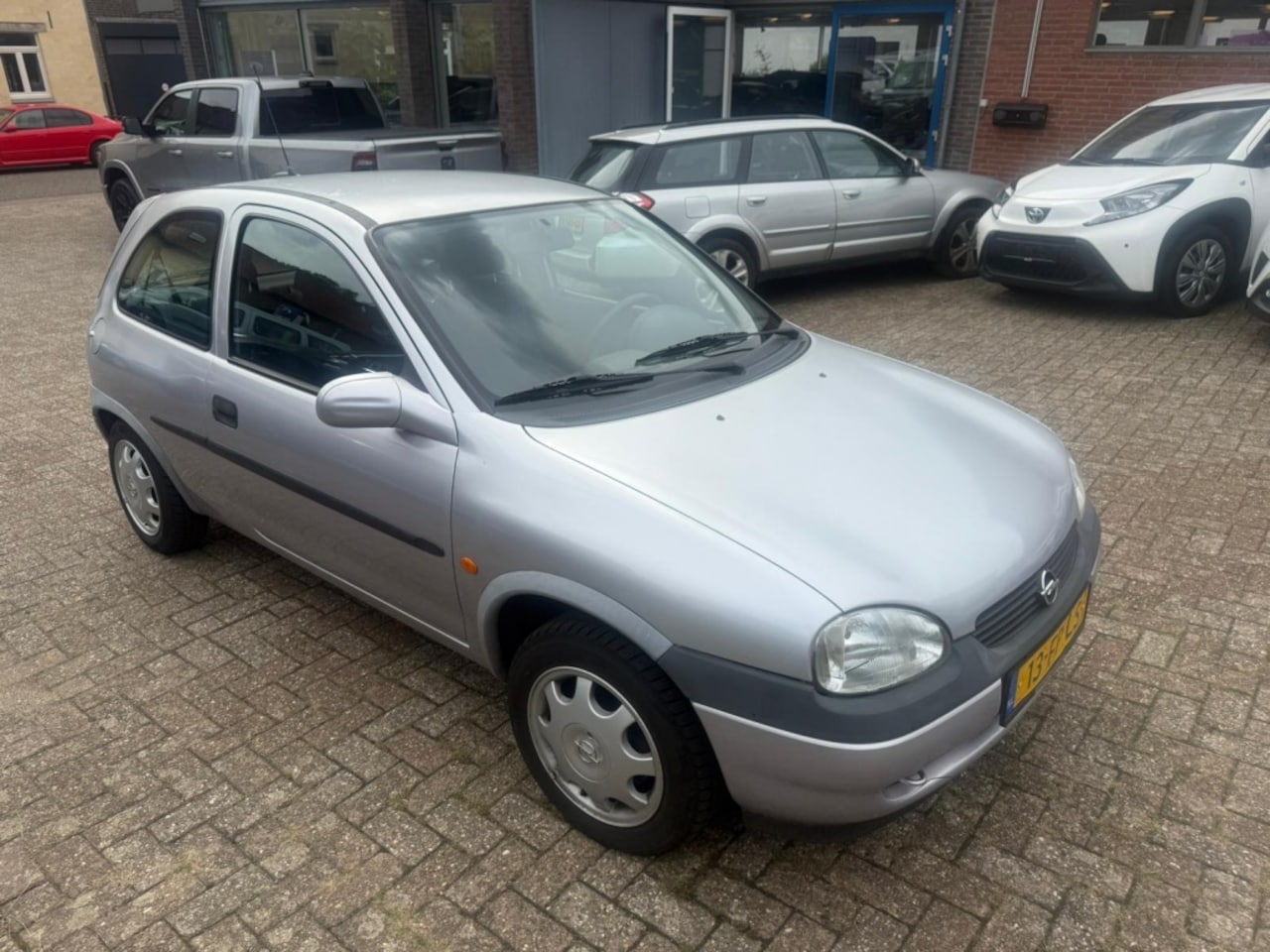 Opel Corsa - 1.2i-16V Onyx**91.000 - AutoWereld.nl