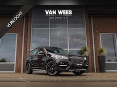 BMW X1 - sDrive18i Centennial High Executive X-line | 2e eigenaar | Stuurverwarming | LED | Stoelve