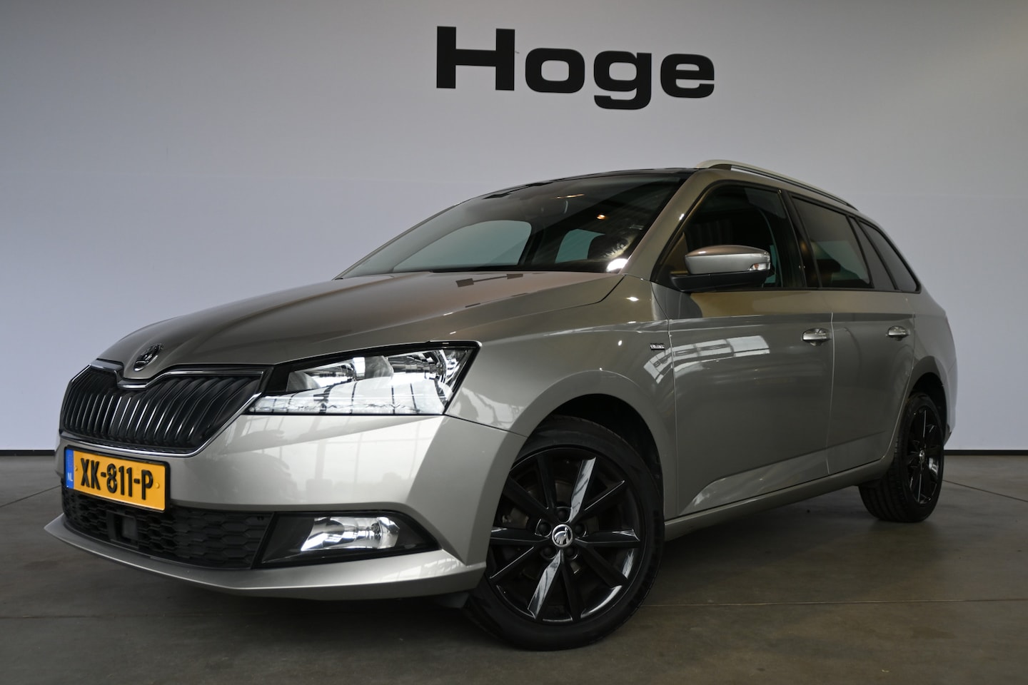 Skoda Fabia Combi - 1.0 TSI Clever Clima Navigatie Panoramadak LED Stoelverwarming Rijklaarprijs! Inruil Mogel - AutoWereld.nl