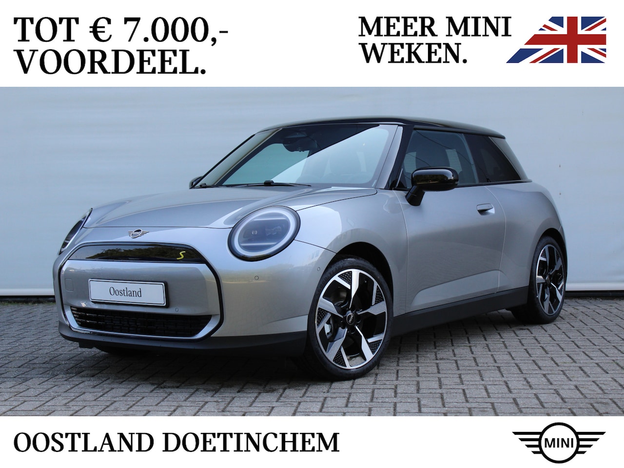 MINI Electric - Hatchback Cooper SE / Classic / Pakket M / 18" Slide Spoke 2-tone - AutoWereld.nl
