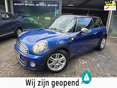 MINI 3-Deurs - 1.6 Cooper 10 Years II AUTOMAAT | 3/6 OF 12 MND GARANTIE | AIRCO | CRUISE | NAVI |