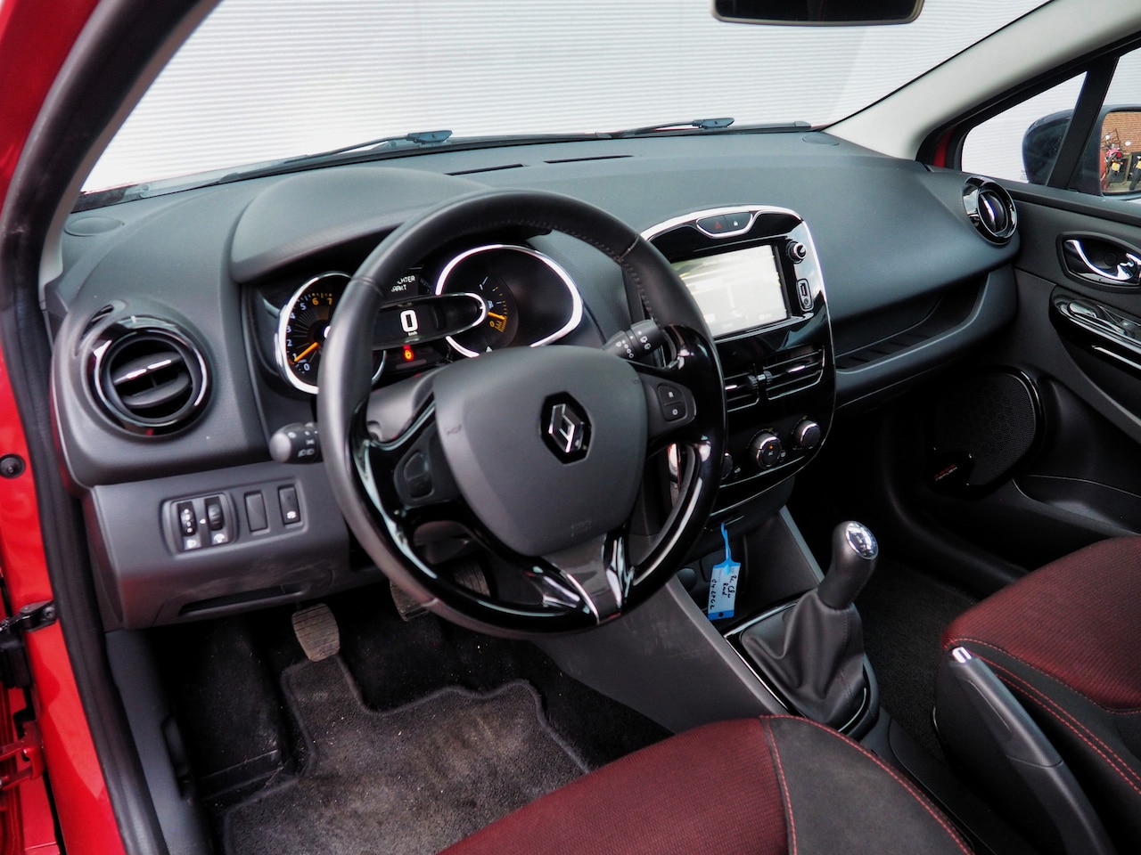 Renault Clio - 0.9 TCe Expression AIRCO CRUISE NAVI LM VELGEN