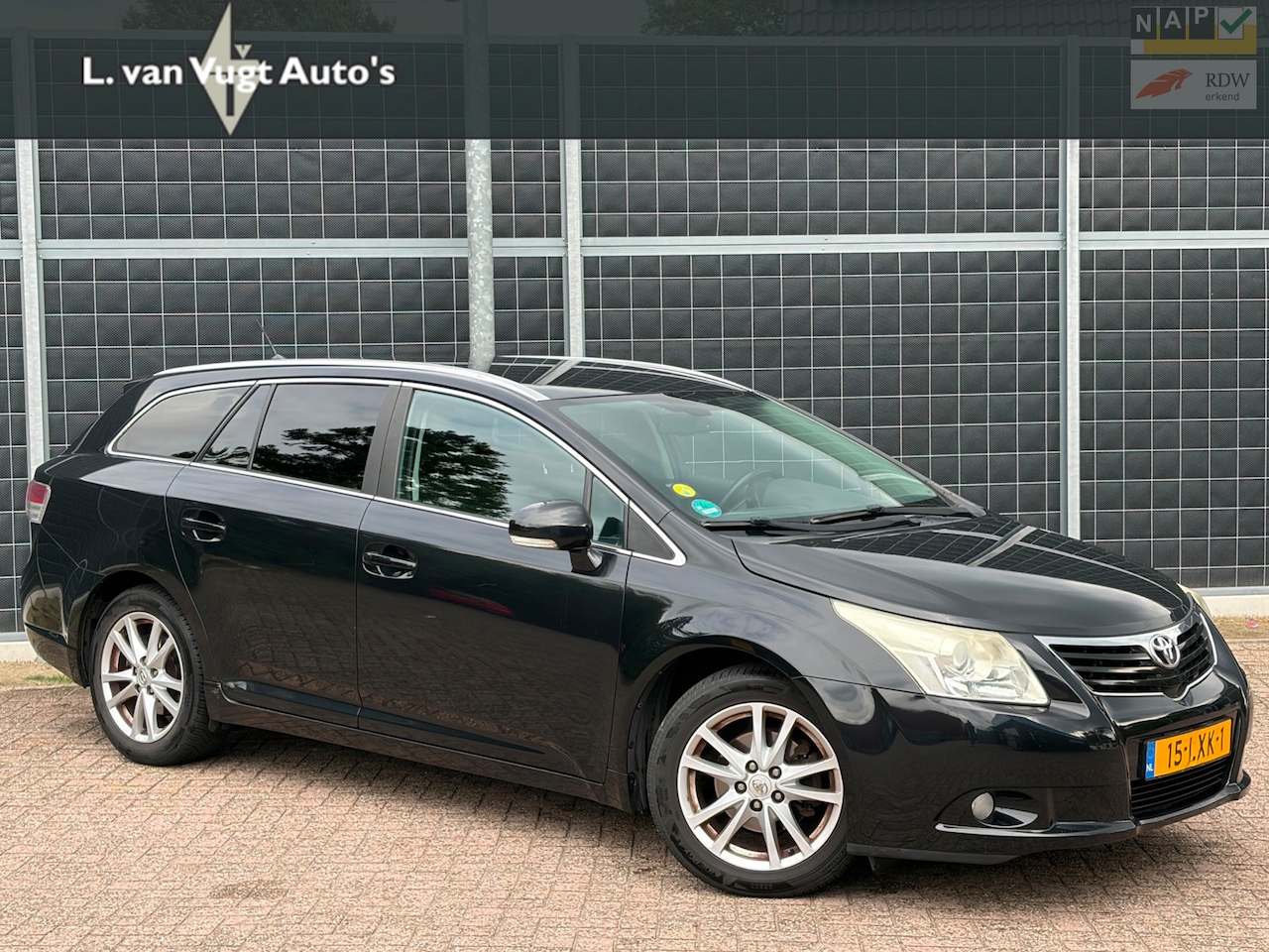 Toyota Avensis Wagon - 1.8 VVTi Business 1.8 VVTi Business - AutoWereld.nl