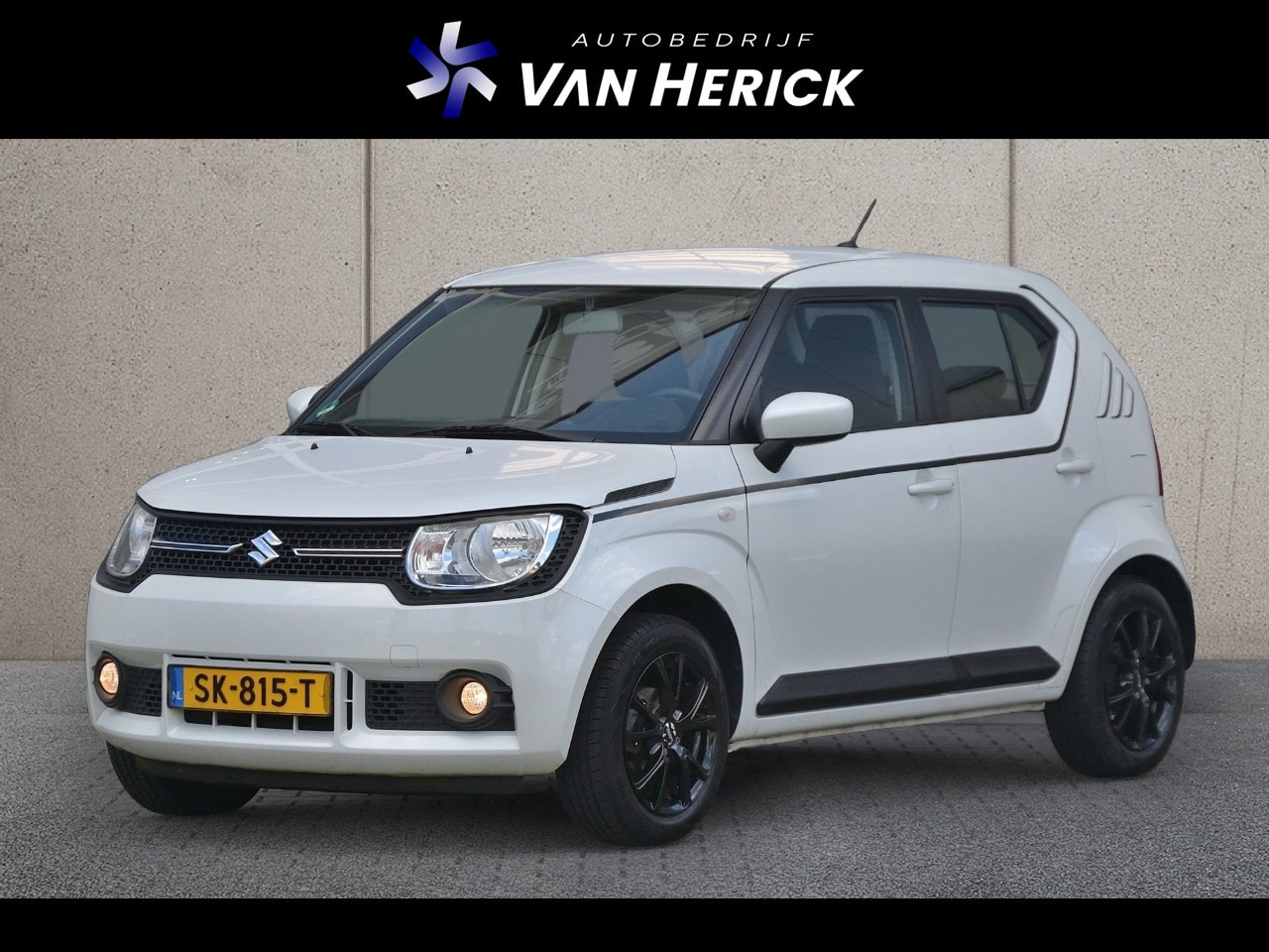 Suzuki Ignis - 1.2 Comfort | Airco | Trekhaak | LM Velgen - AutoWereld.nl
