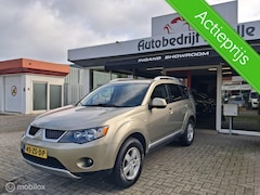 Mitsubishi Outlander - 2.4|2WD|7 PERS|LEDER|DEALER ONDERHOUDEN