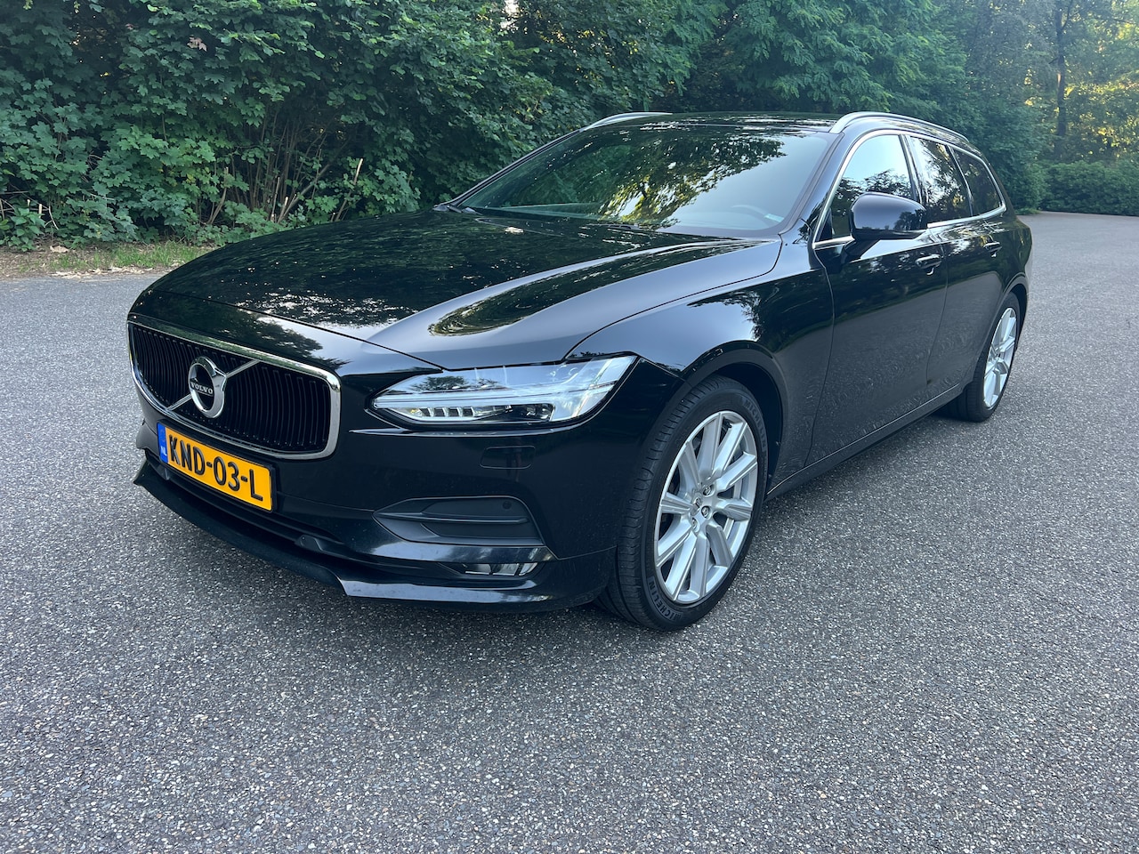 Volvo V90 - 2.0 T5 Inscription 254pk 2019 Polestar Head-Up Leder Acc Trekhaak - AutoWereld.nl
