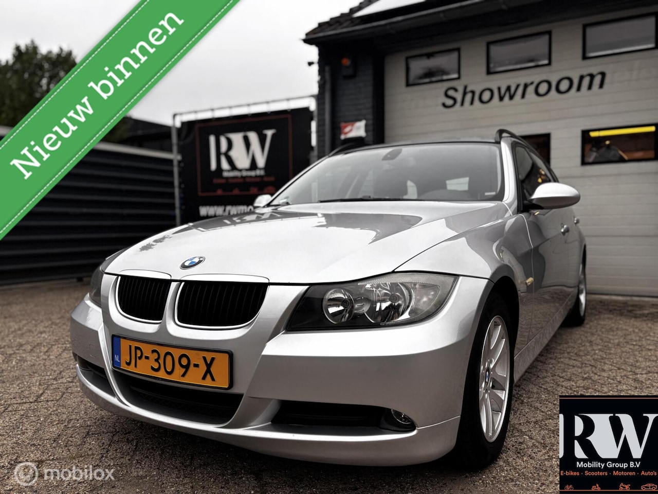 BMW 3-serie Touring - 320i *A/C*TREKHAAK*PDC*APK 06-2027* - AutoWereld.nl