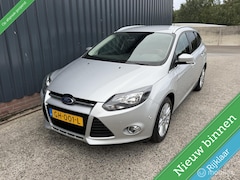 Ford Focus Wagon - 1.6 EcoBoost Titanium BOEKJE/NETJES/D-RIEM VERVANGEN