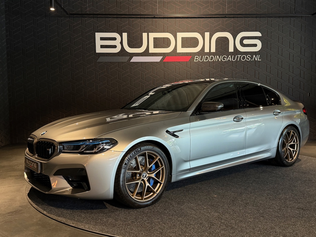 BMW M5 - 5-serie | Laser | Carbon | Orig NL | Soft-Close - AutoWereld.nl