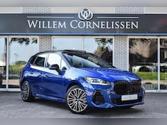 BMW 2-serie Active Tourer - 230e xDrive Pano Trekhaak Head Up Elc Stoelen Came