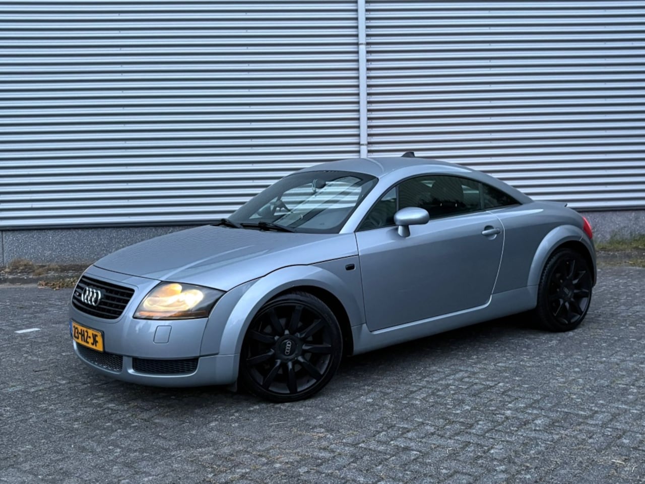 Audi TT - 1.8 5V Turbo quattro Limited Edition 01/40 Stoelvw - AutoWereld.nl
