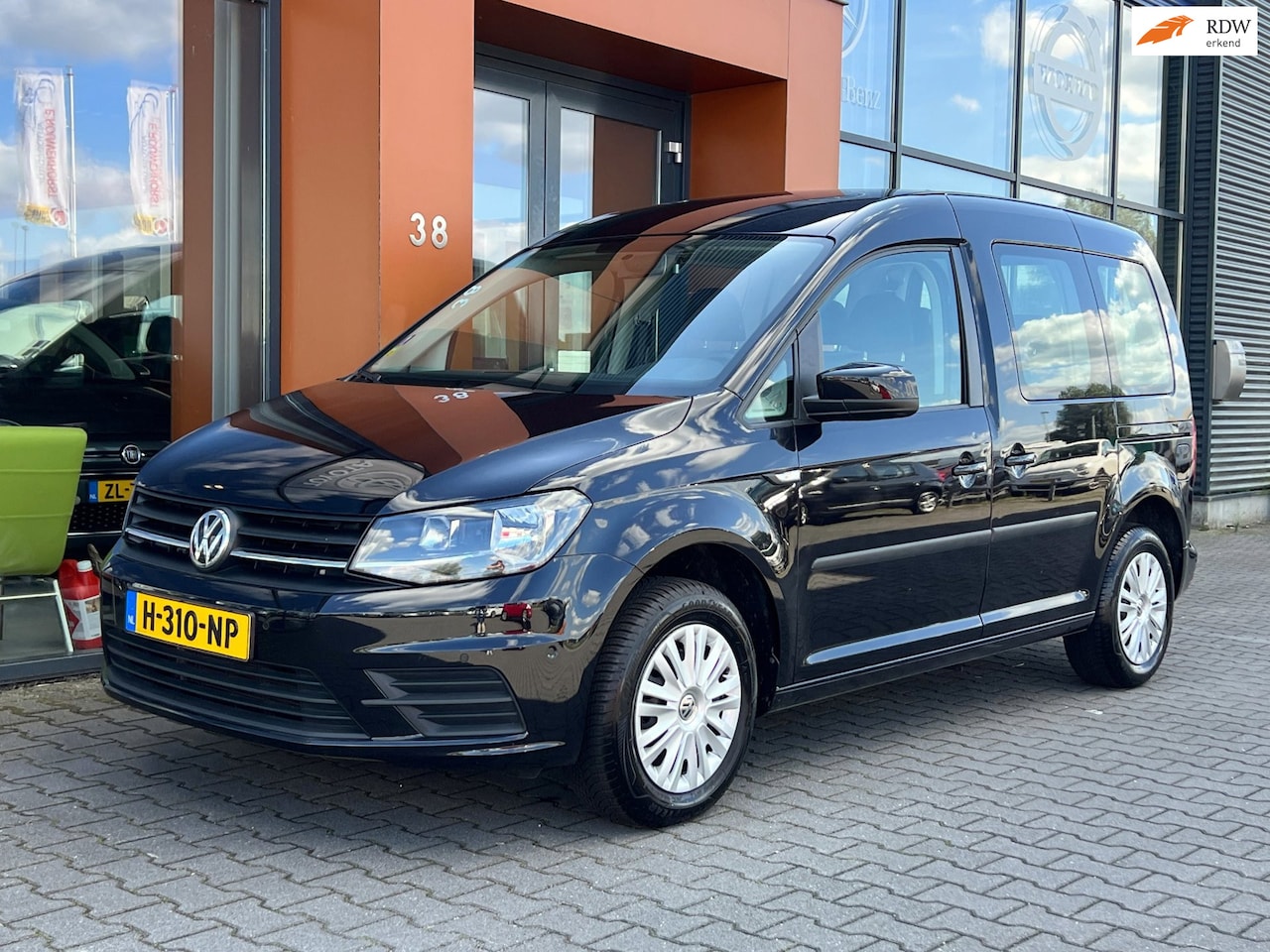 Volkswagen Caddy - 1.0 TSI Comfortline 7 Persoons |Cruise|PDC - AutoWereld.nl