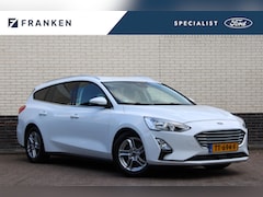 Ford Focus Wagon - 1.0 EcoBoost Trend Edition Business | Adaptieve cruise | Trekhaak | Parkeersensoren voor +