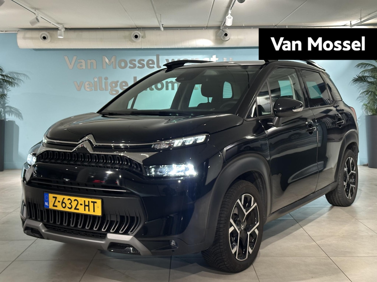 Citroën C3 Aircross - 1.2 PureTech Max | AUTOMAAT | CAMERA | KEYLESS | TREKHAAK - AutoWereld.nl