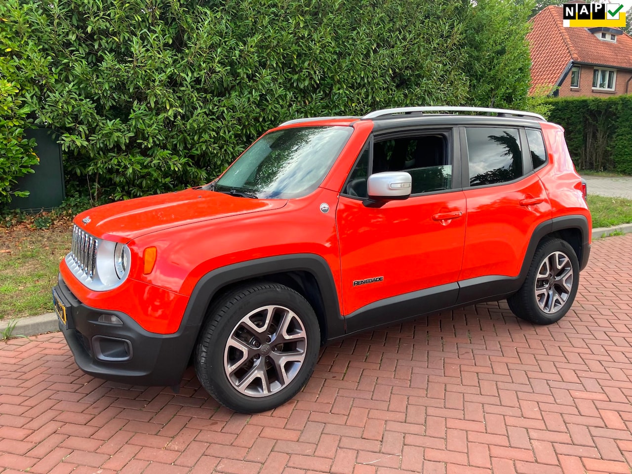 Jeep Renegade - 1.4 MultiAir Opening Edition met leer hele mooie auto - AutoWereld.nl