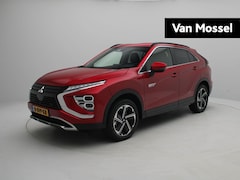 Mitsubishi Eclipse Cross - 2.4 PHEV Intense+ |Leder Alcantara | Achteruitrijcamera | Stoelverwarming | Plug-in