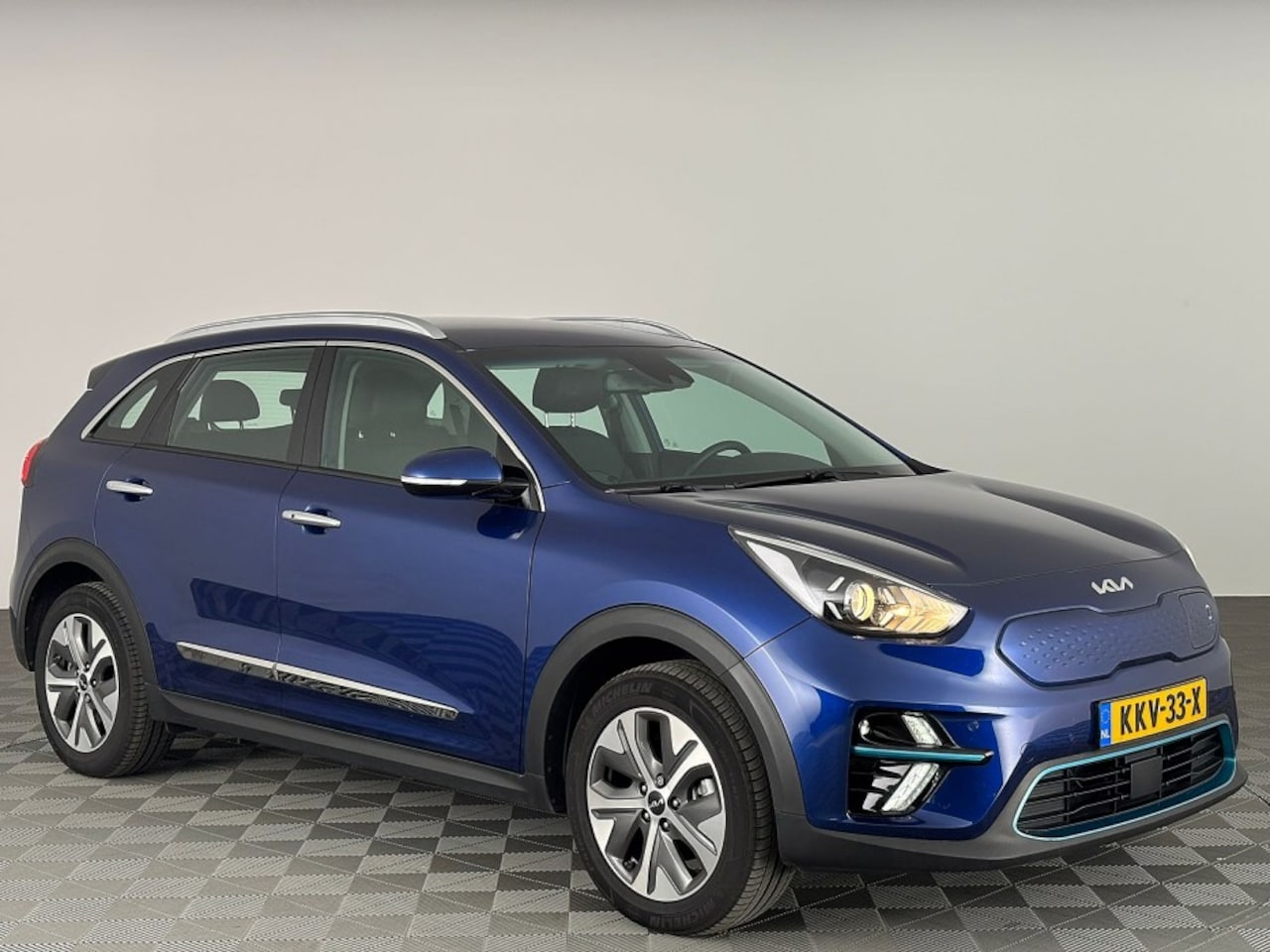 Kia e-Niro - Edition 64 kWh | NAVI | CAMERA | Half LEDER - AutoWereld.nl