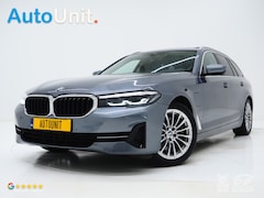BMW 5-serie Touring - 530e | Panoramadak | Leder | Camera | Sfeerlicht | Keyless | Stoelverwarming | Cruise | Ca