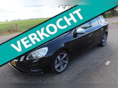 Volvo V60 - 1.6 T3 R-Design