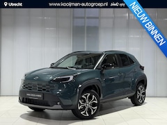 Toyota Yaris Cross - 1.5 Hybrid 130 First Edition Direct leverbaar, Comfort Pack, € 2.500, - inruilpremie