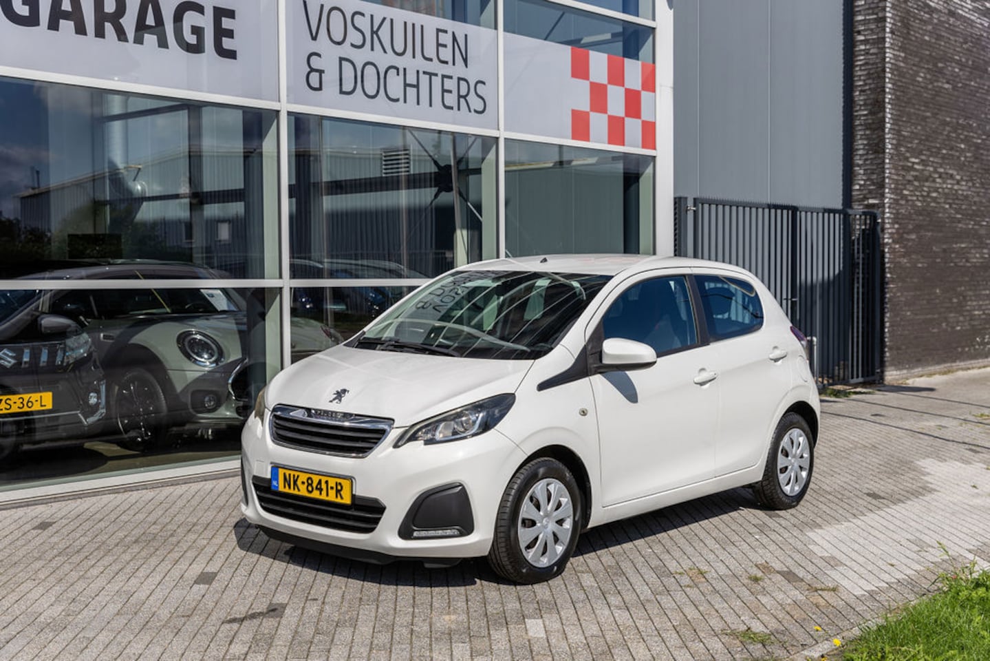 Peugeot 108 - 1.0 e-VTi Active 1.0 e-VTi Active - AutoWereld.nl