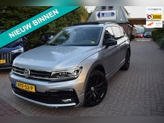 Volkswagen Tiguan Allspace - 1.5 TSI R-LINE/150PK/ PANO DAK/ADAP CRUISE/LEDER/TREKH/MATRIX LED/NAVI/CAMERA/CARPLAY/PDC