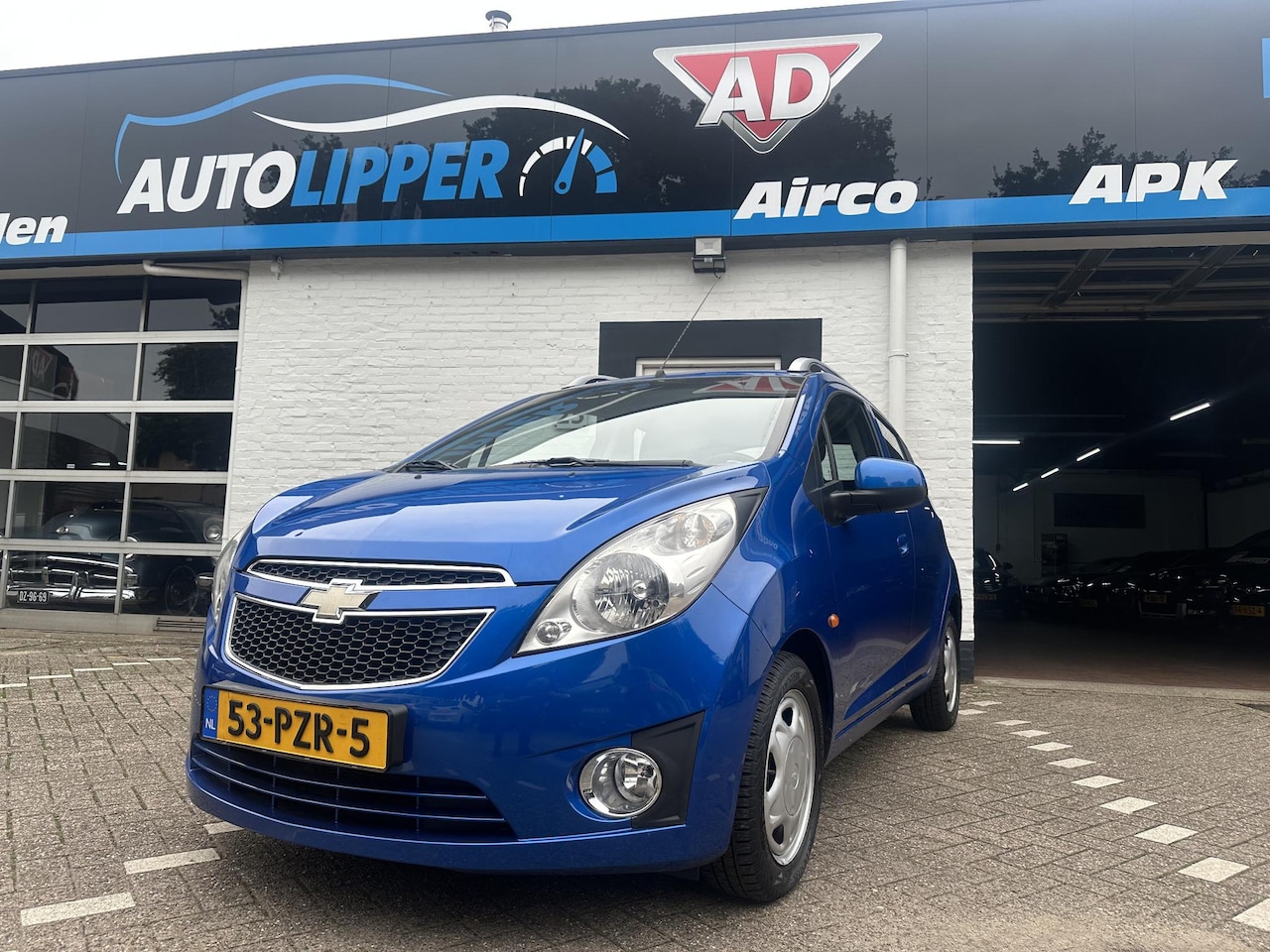 Chevrolet Spark - 1.0 16V LS /apk 01-09-2027/Onderhoudsbeur/All season banden/Nieuwe koppeling/5 Drs - AutoWereld.nl