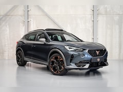 CUPRA Formentor - 1.4 e-HYBRID VZ 245 PK | Panoramadak | DCC | Matrix LED | 19" Koper | Trekhaak | Superspor