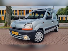 Renault Kangoo - 1.4 PRIV Automaat Rolstoelauto/ Lift Airco 122dkm