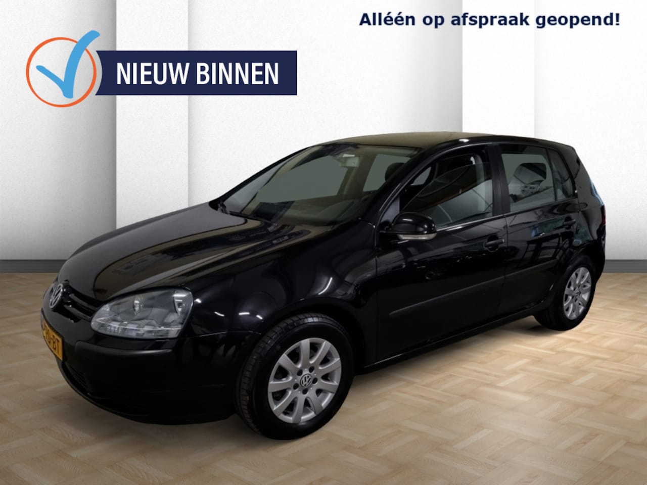 Volkswagen Golf - 1.6 FSI Comfortline APK NAP 5drs radio/CD 2e Eigenaar - AutoWereld.nl