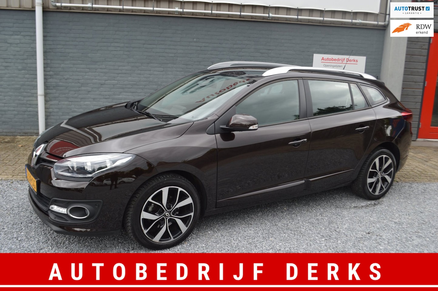 Renault Mégane Estate - 1.2 TCe Bose Airco LED 5Drs Trekhaak Garantie PDC - AutoWereld.nl
