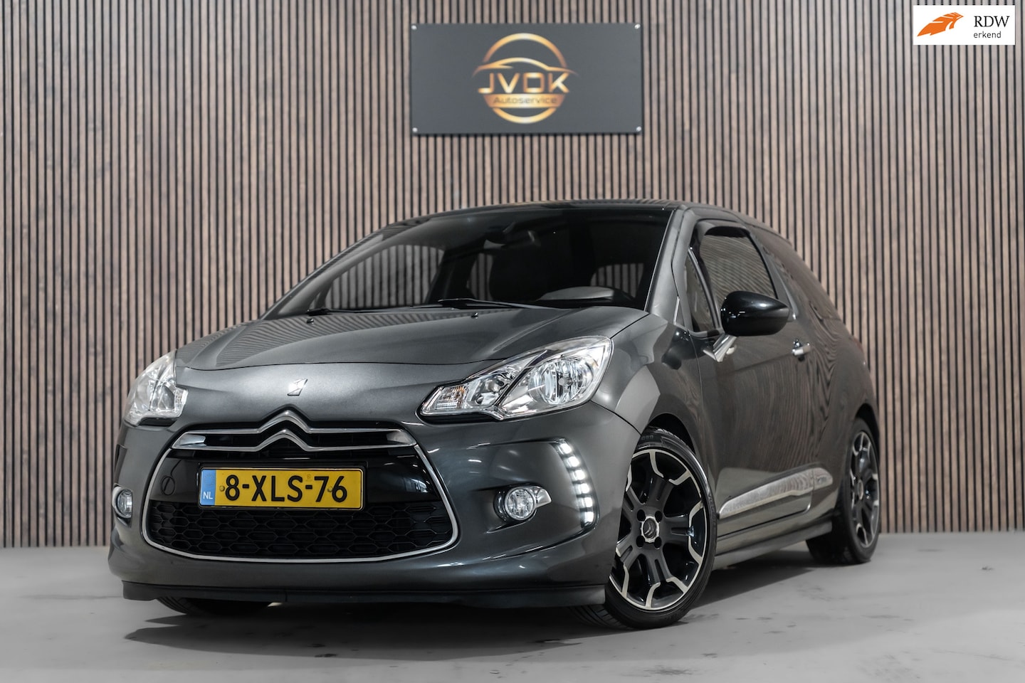Citroën DS3 - 1.6 THP Sport Chic | Stage 2 Leder Cruise Clima PDC Lage KM - AutoWereld.nl
