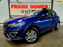 Dacia Sandero Stepway - 1.0 TCe 90 Comfort + OH historie|Trekhaak|LED|Navi|Dodehoek|Camera|PDC|Climate|Cruise|DAB|