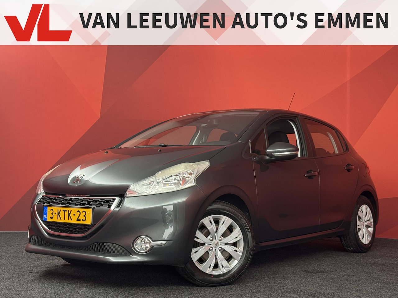 Peugeot 208 - 1.2 VTi Envy | Distr. VV. | Clima | Cruise - AutoWereld.nl