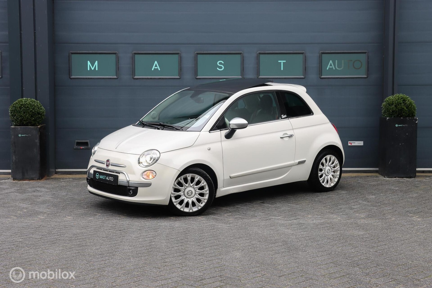 Fiat 500 - 0.9 TwinAir Lounge|GUCCI|AUTOMAAT||PANO|AIRCO|BI-XENON|LEDER - AutoWereld.nl