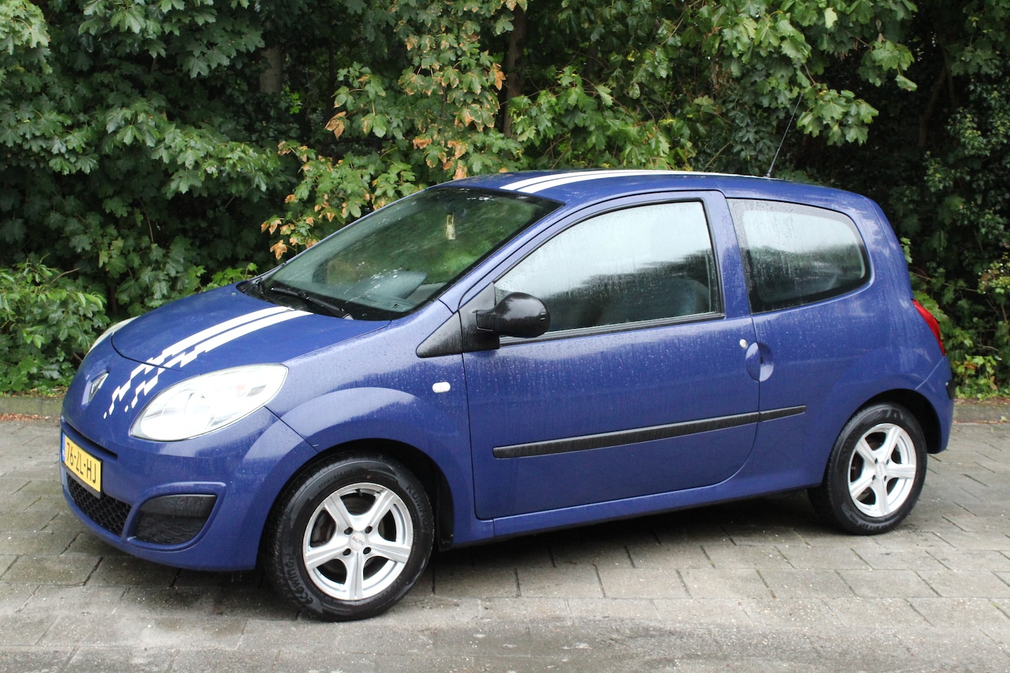 Renault Twingo - 1.2 Authentique Super zuinig stoer autootje, APK nieuw! - AutoWereld.nl