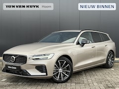 Volvo V60 - 2.0 T8 Plug-in hybrid AWD Plus Dark /head up display/ 360 camera /Panorama dak / trekhaak/