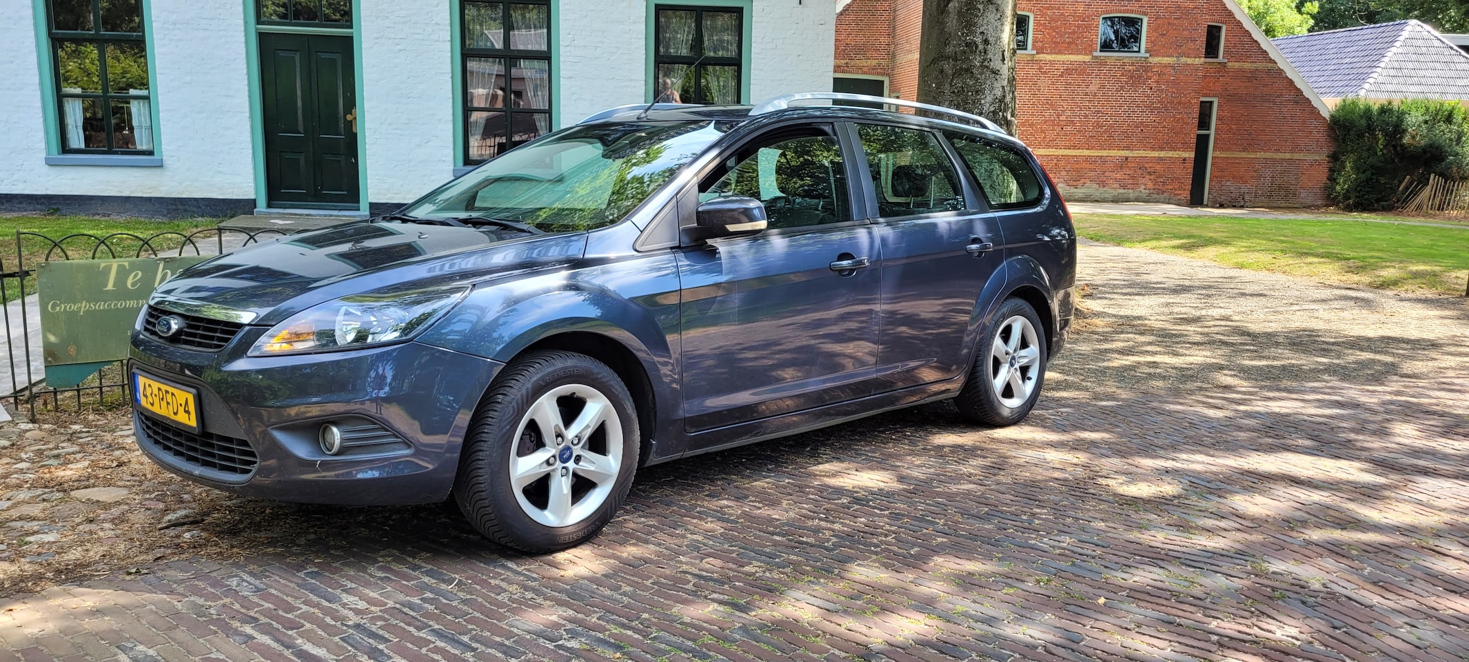 Ford Focus Wagon - 1.6 Comfort ford focus-1600-compleet-export/handelsprijs-inruil mogelijk-koopje - AutoWereld.nl