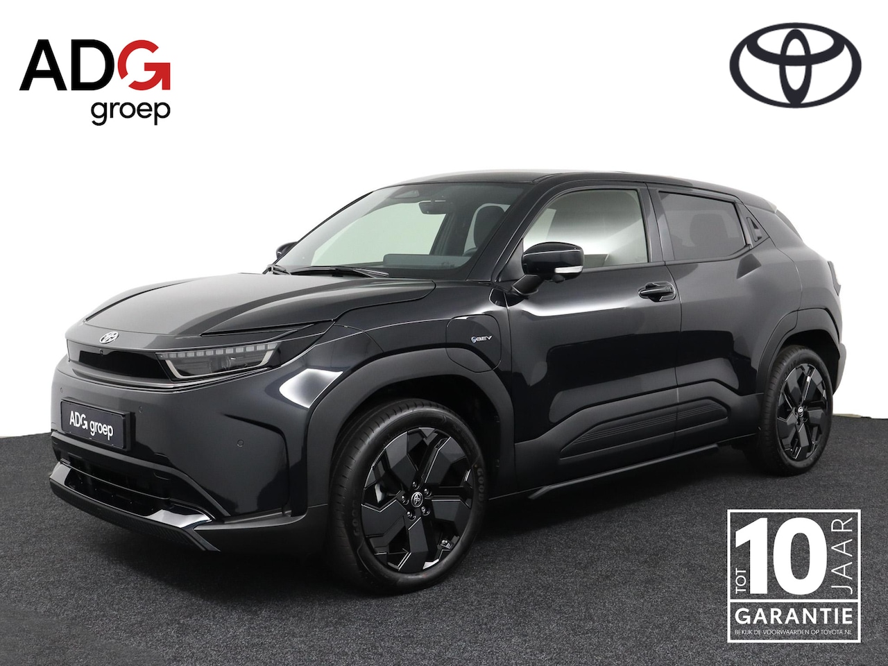 Toyota Urban Cruiser - Dynamic 61 kWh Uit voorraad leverbaar | Stoel/Stuurverwarming | Dodehoekdetectie | - AutoWereld.nl