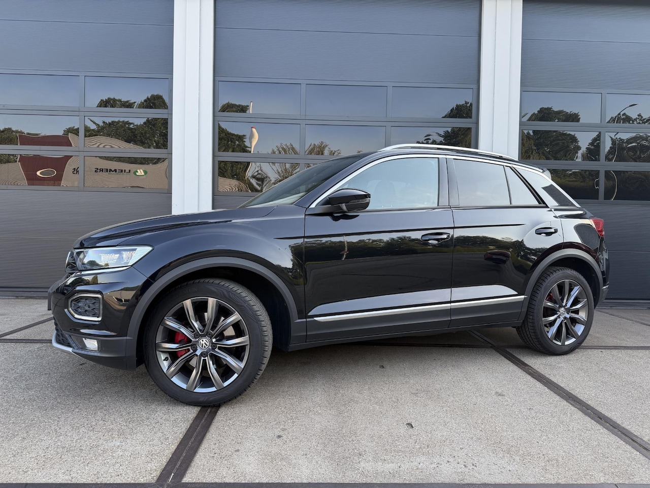Volkswagen T-Roc - 1.5 TSI Sport 1.5 TSI Sport - AutoWereld.nl