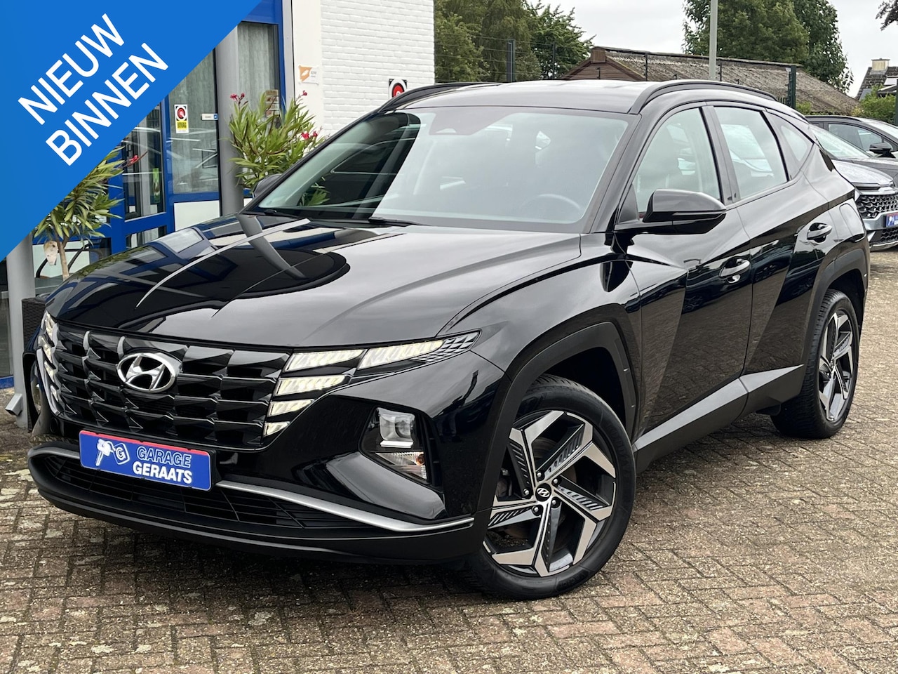 Hyundai Tucson - 1.6 T-GDI PHEV Comfort Smart 4WD | Dealer onderhouden, 1e eigenaar, Parkeersensoren V+A e - AutoWereld.nl