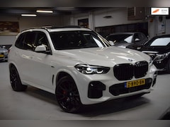 BMW X5 - XDrive45e High Executive*M-Pakket* Panoramadak|ACC|360 View|Luchtvering|Compleet onderhoud