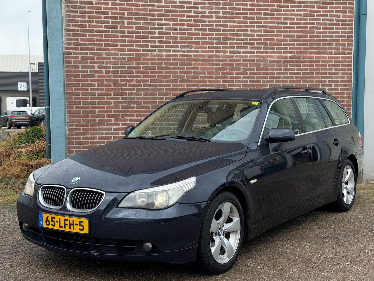 BMW 5-serie Touring - 530i Executive | Nap | Netjes | Goed OH - AutoWereld.nl