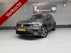 Volkswagen Tiguan - 1.5 TSI ACT/DODE HOEK/TREKH WEGKLAP/DIGI CP/PDC/CAMERA/ENZ