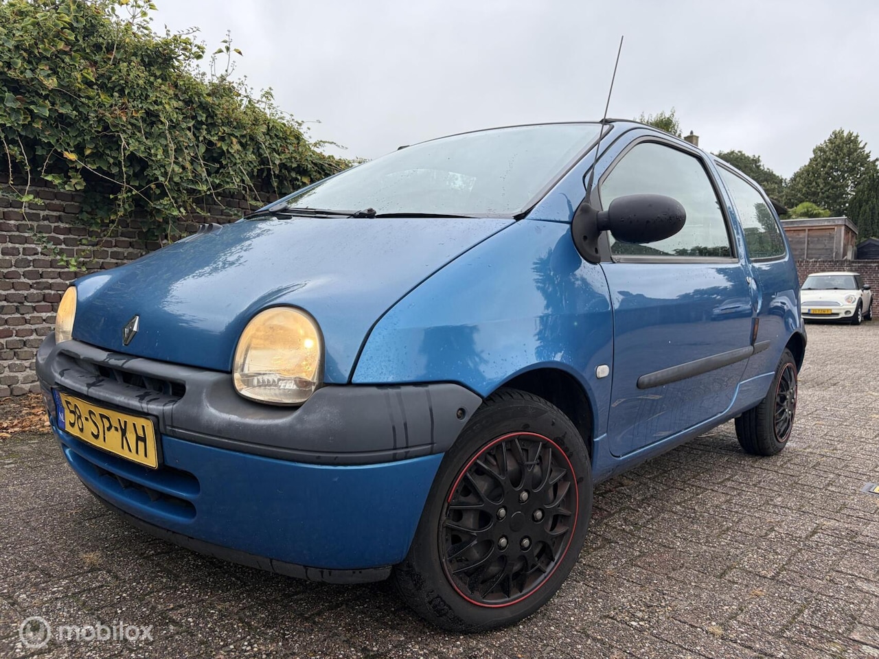 Renault Twingo - 1.2 Emotion AIRCO (werkt). Inruilen mogelijk - AutoWereld.nl
