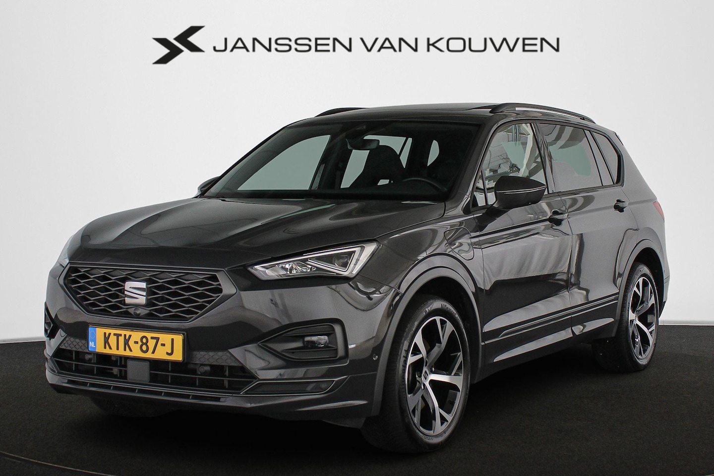 SEAT Tarraco - 1.4 TSI e-Hybrid PHEV FR Pano Stuur-Stoelverwarming Memory Adaptive Cruise - AutoWereld.nl