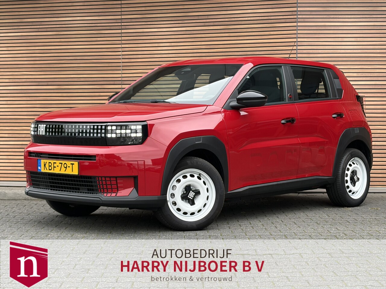 Fiat Grande Panda - RED 11kW 44 kWh Lage km stand / Dab / Cruise - AutoWereld.nl